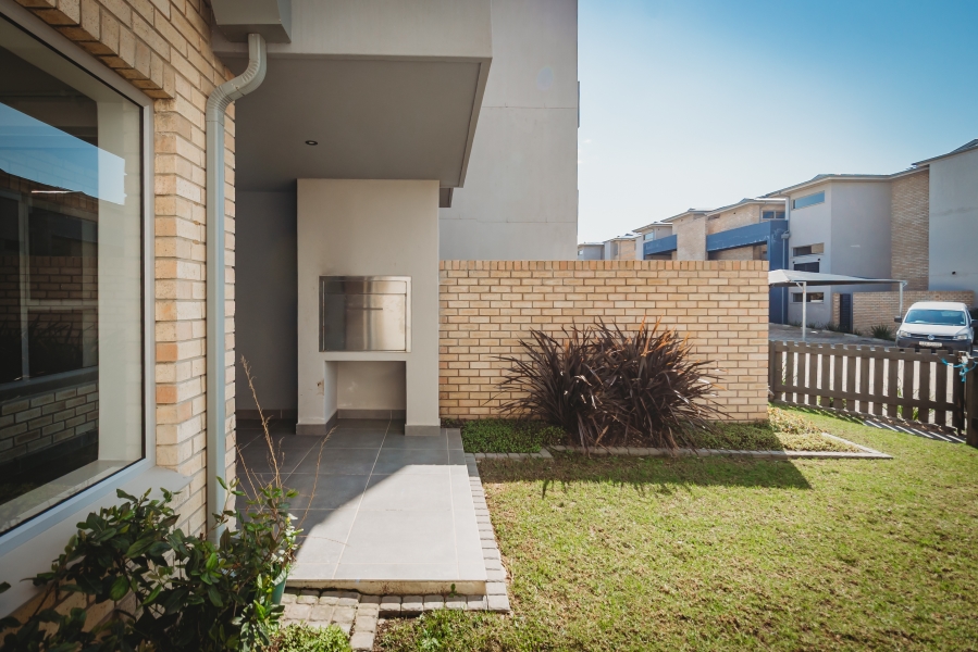 2 Bedroom Property for Sale in Hansmoeskraal A H Western Cape